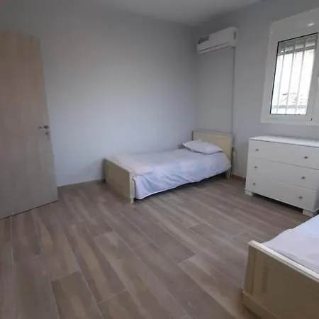 아파트 Sparta Filoxenia House